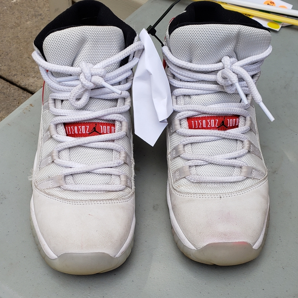 JORDAN'S